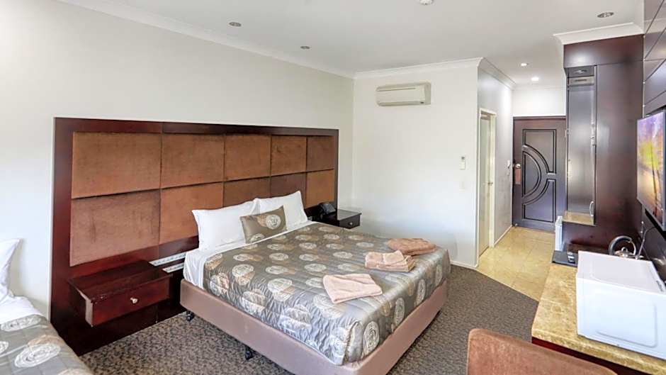 Western Downs Motor Inn