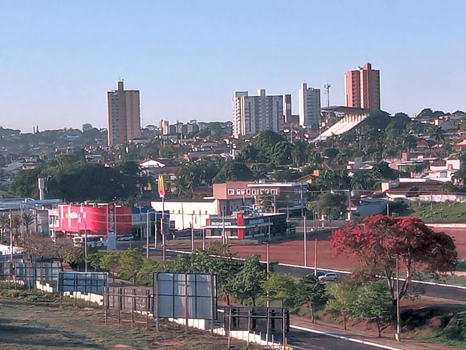 Apartamento em Resort de Olímpia ao lado do Parque Aquático