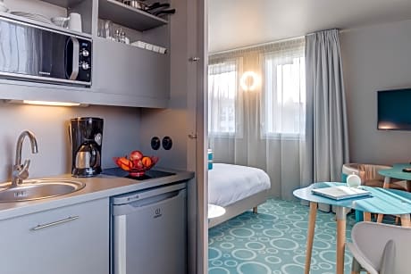 APARTMENT ONE BEDROOM