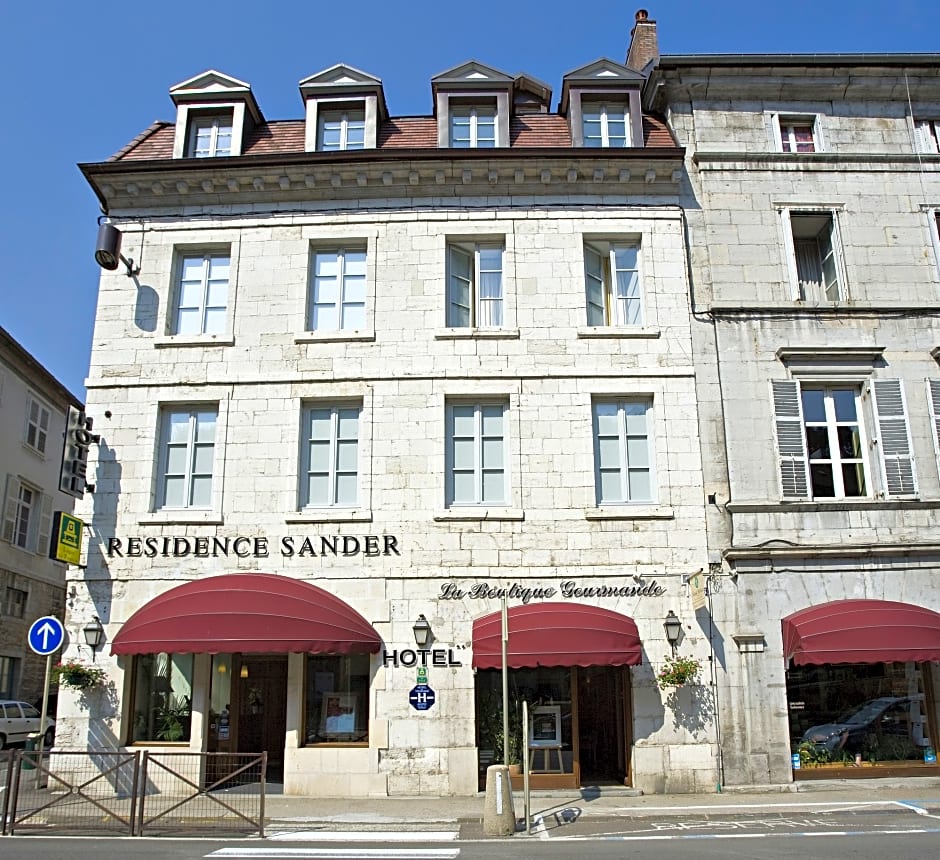 Appart Hôtel Charles Sander
