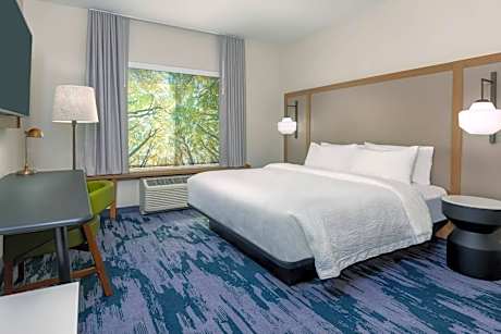 King Room - Hearing Accessible