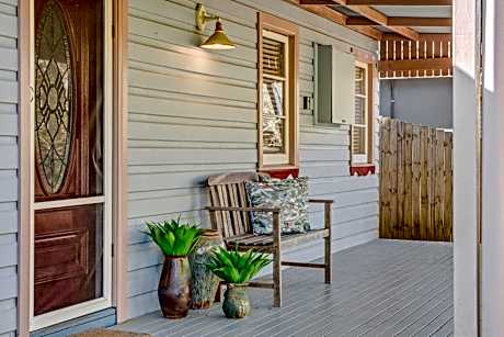 Whispering Pines Cottages