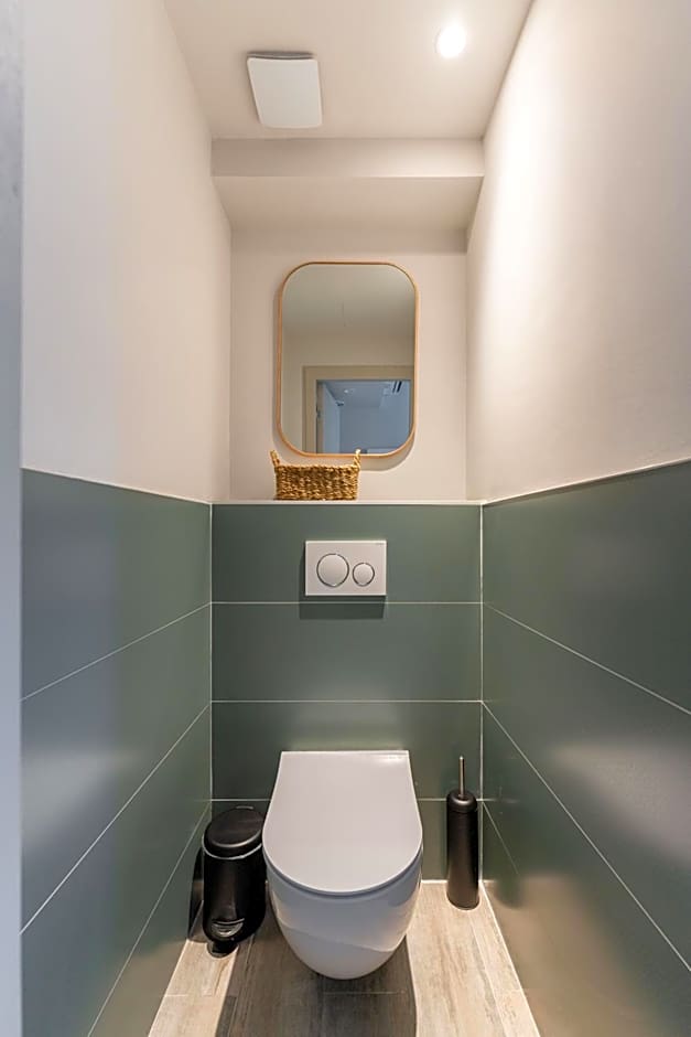 PARADISE Earth & Sea