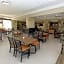 Holiday Inn Express & Suites Guadalajara Aeropuerto By IHG