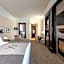 Fifteen Beacon Hotel