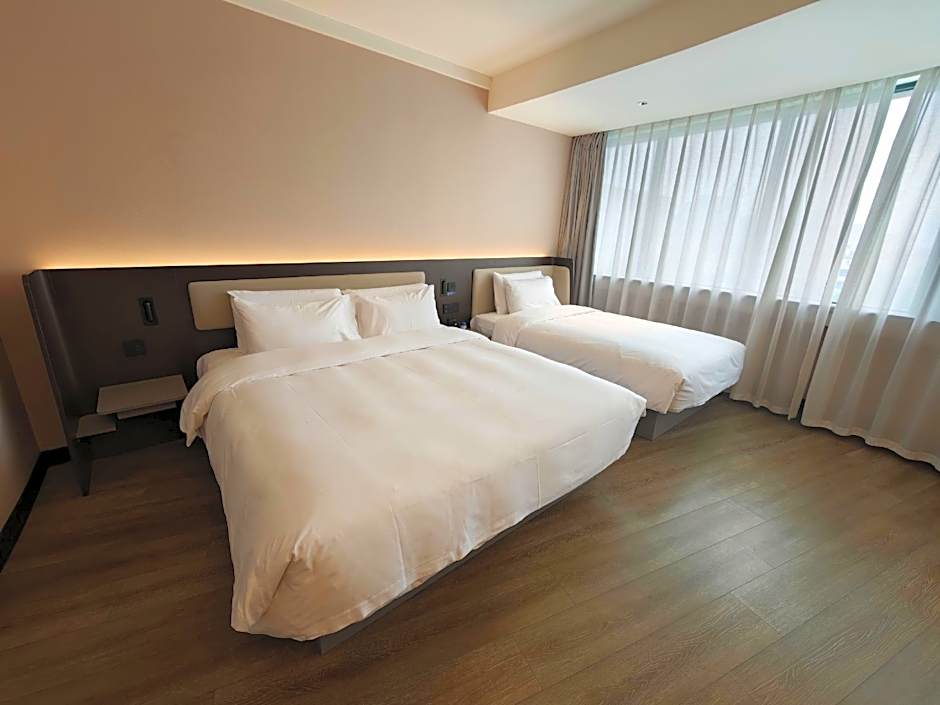 Hanting Hotel Nanjing Huangpu Road