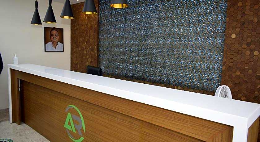 Anna Residency- White Town