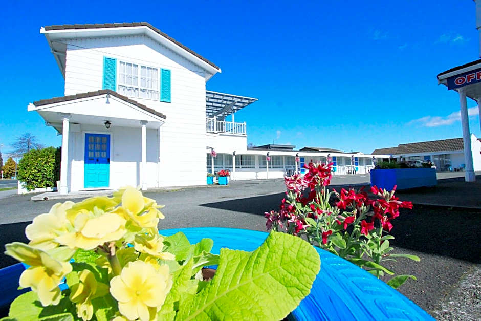 Golden Glow Motel