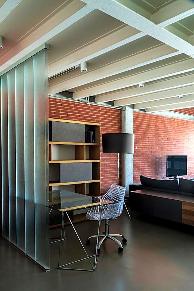 Barcelona Apartment Republica