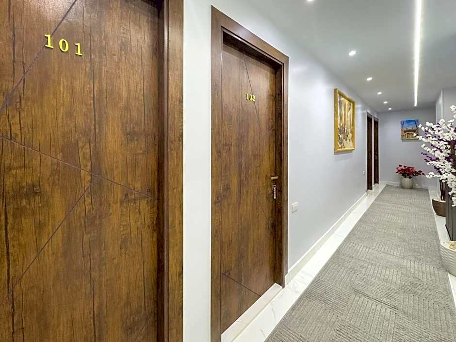 Royal Crown Hotel Giza Pyramids View