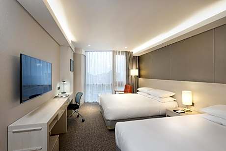 Standard Family Twin Room with City View