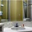 Super 8 by Wyndham Los Angeles Downtown