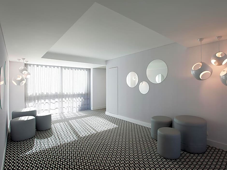 LUTECIA Smart Design Hotel