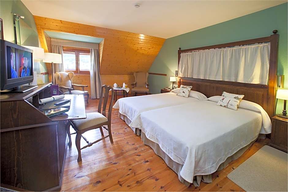 Parador De Arties