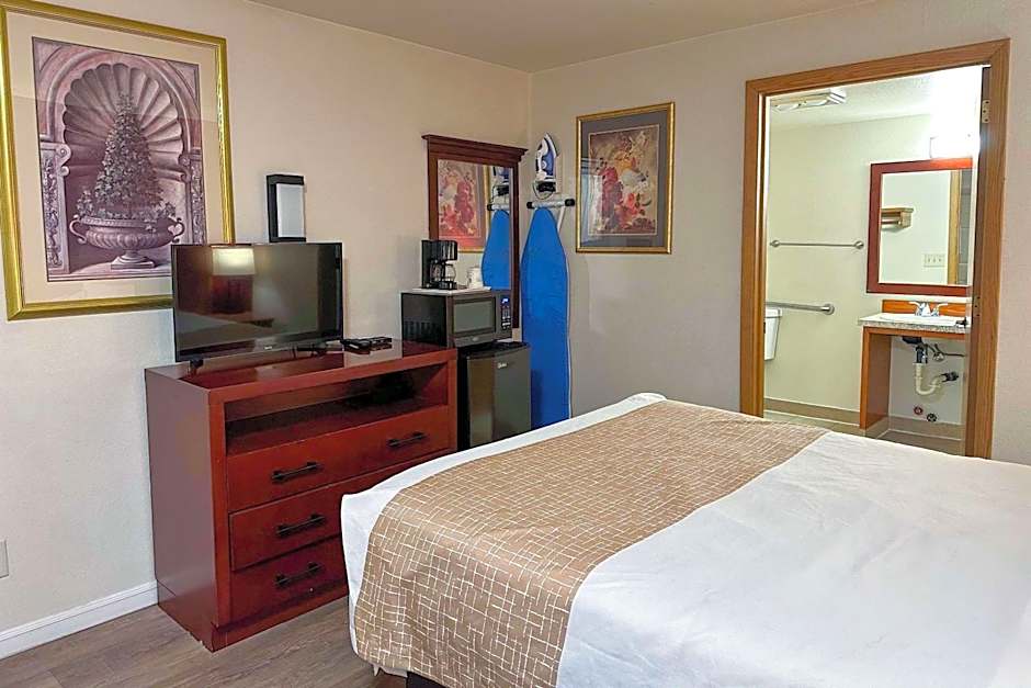 Econo Lodge Edmonds North Seattle