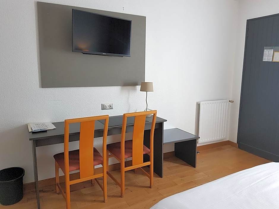 Hôtel Restaurant Les Bruyères