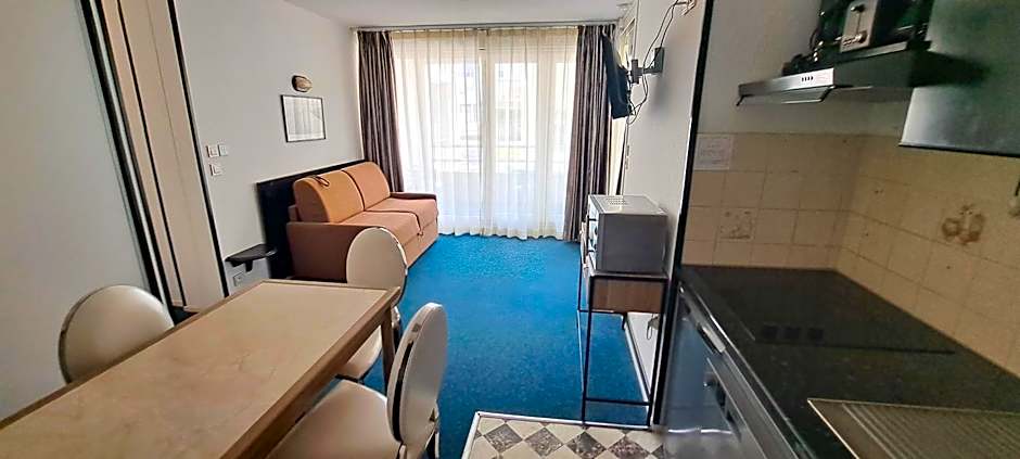 Appart-Hôtel Le Trianon