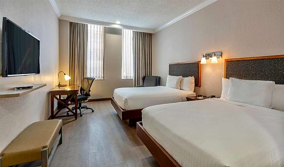 Wyndham Garden Baronne Plaza New Orleans