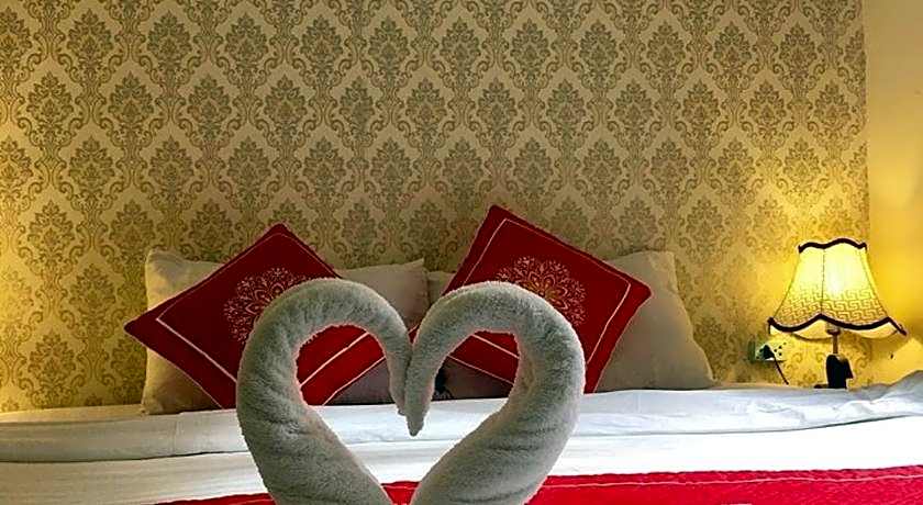 Soutikone Place House 2