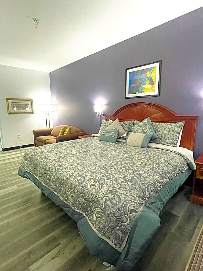 Grand Vista Hotel & Suites