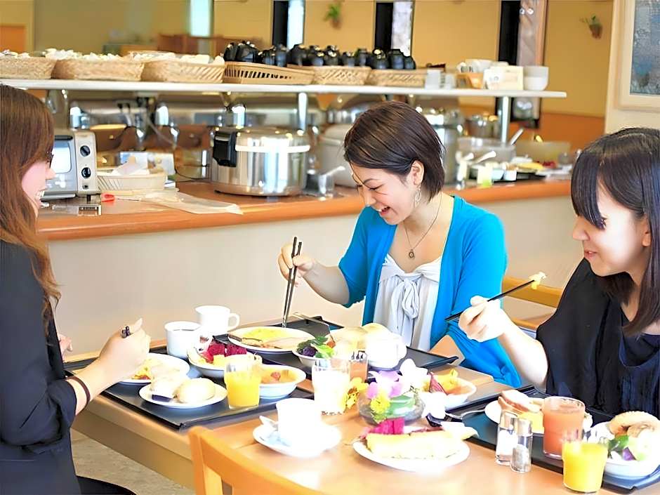 Hotel Route Inn Naha Asahibashi Ekihigashi