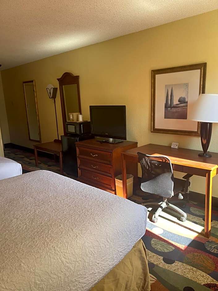 Budgetel Inn & Suites Atlanta