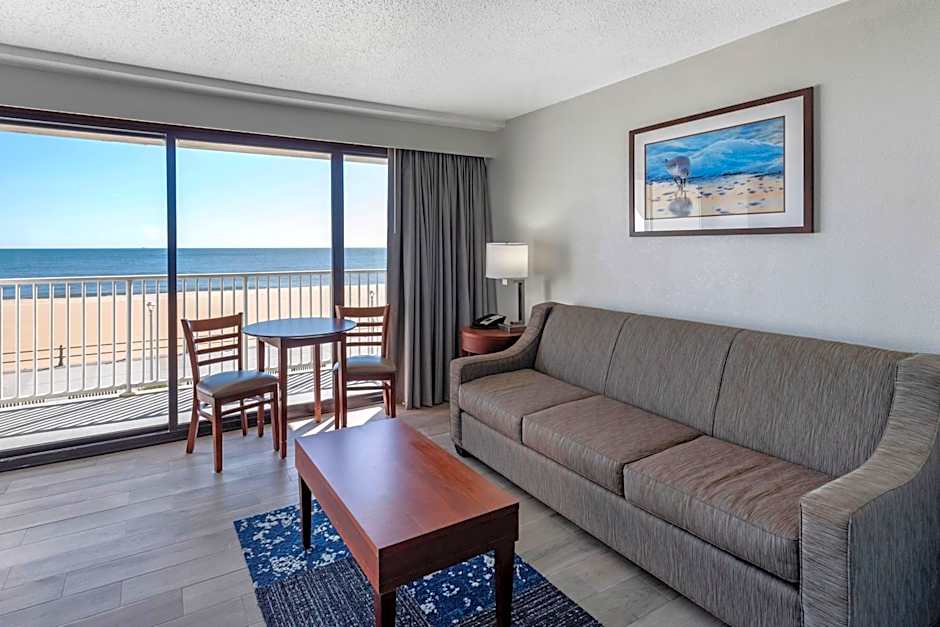 Coastal Hotel & Suites Virginia Beach - Oceanfront