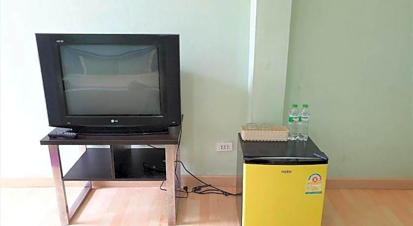 Sea beach Koh Larn 2 Hotel