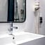 Hotel Montparnasse Saint Germain