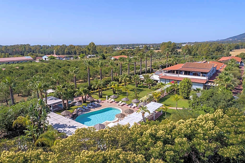 Hotel Rurale Orti di Nora & SPA