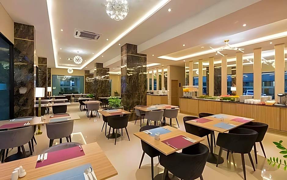 Patong Bay Residence