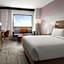 Hotel Zessa Orange County Airport, a DoubleTree by Hilton