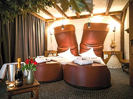 Giant Suite