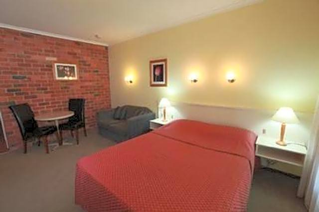 Mansfield Valley Motor Inn