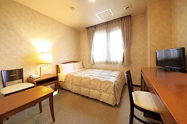 Shinmatsudo Station Hotel