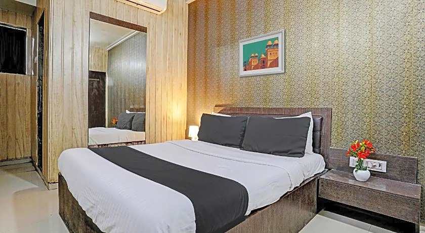 Hotel O Lotus Residency Near Anand Nagar Metro Station