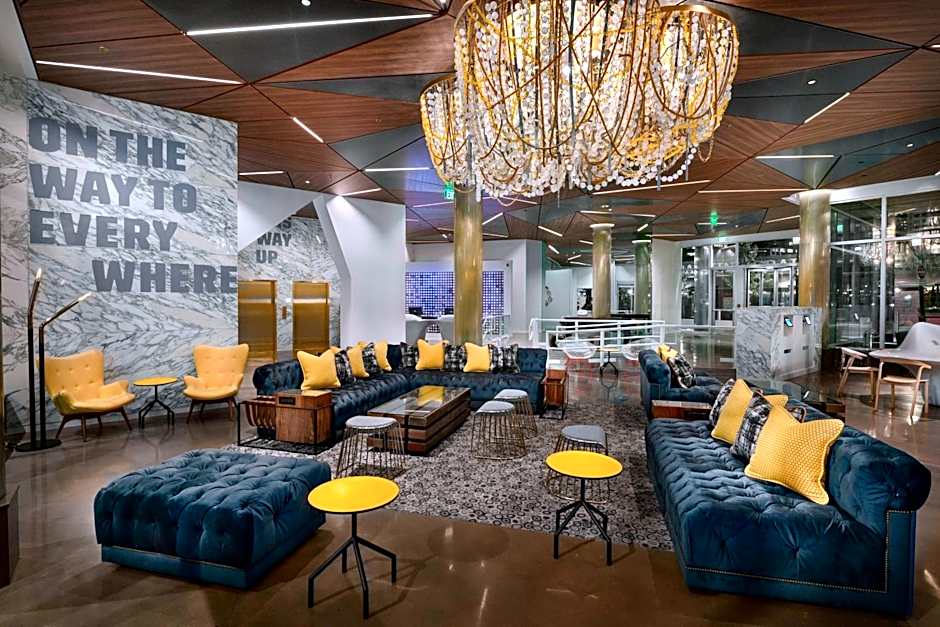 The Envoy Hotel, Autograph Collection by Marriott