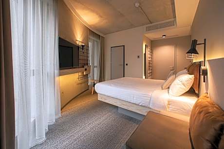 Moxy Family Sleeper, Guest room, 1 Queen