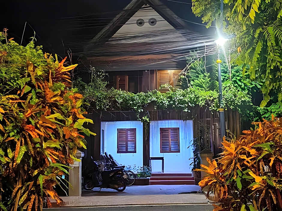 Ancient Luang Prabang Hotel (Ban Phonheuang)