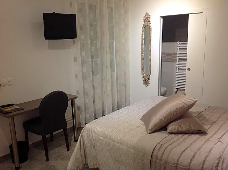 Auberge De L'Abbaye-Logis Hôtel Restaurant