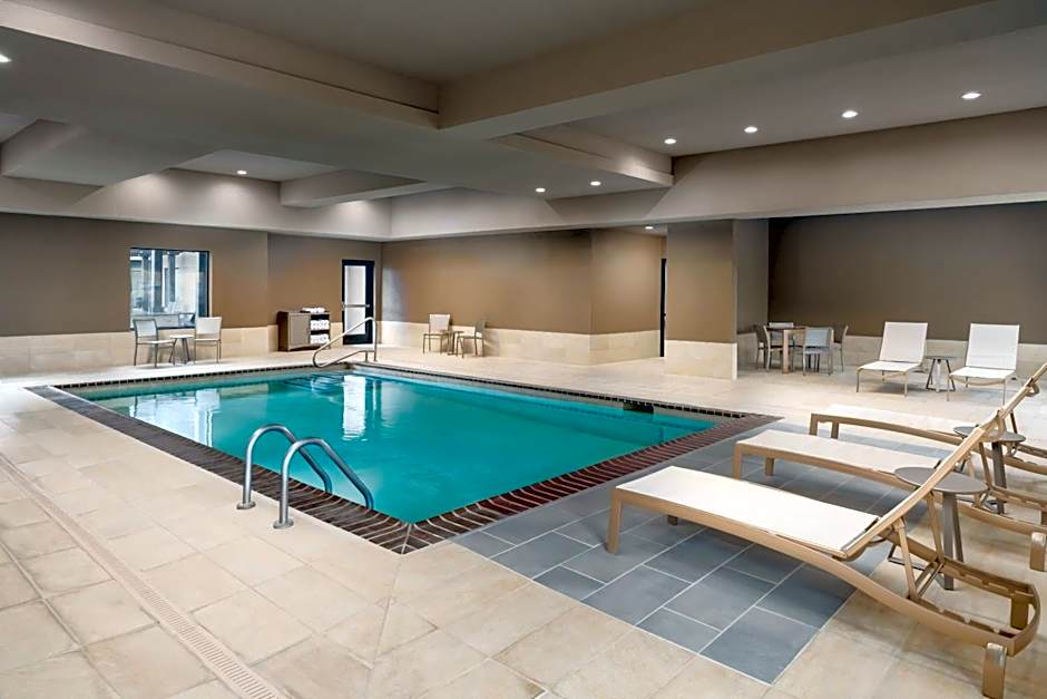 Homewood Suites By Hilton Midland