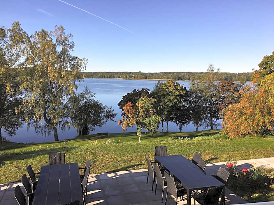 Labbnäs Semesterhem, Radhuset
