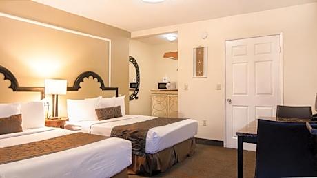 Double Room with Two Double Beds - Non-Smoking