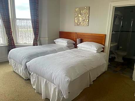 Large Twin Room