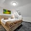 Hotel Reverie - Dependance, Check-in at Metropolitan Star