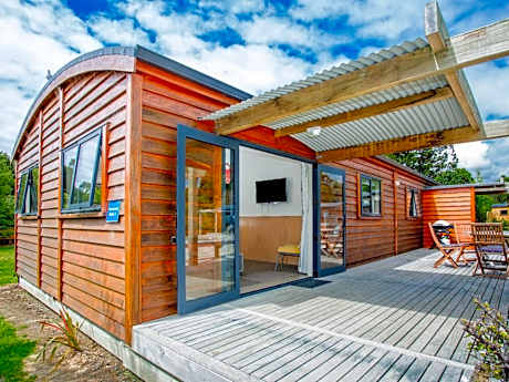 Hot Water Beach TOP 10 Holiday Park