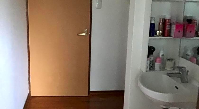 Kami House