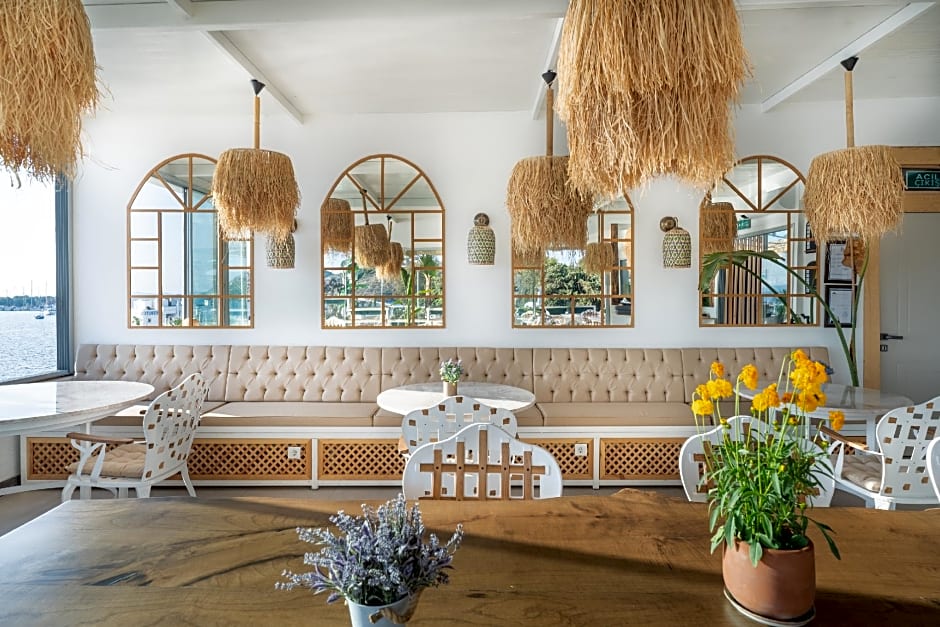 Liman Hotel Gumusluk