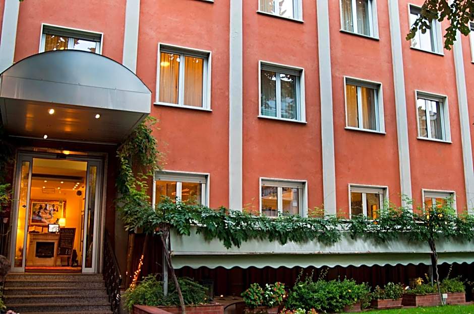 eco Hotel Milano & BioRiso Restaurant