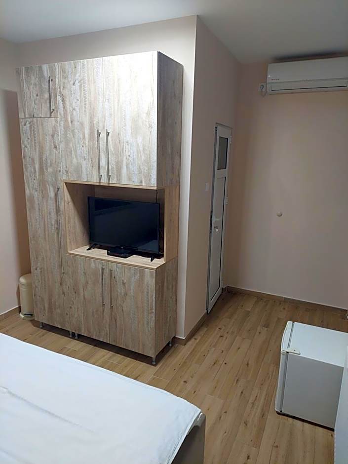 Zdjęcie 1 z 5 — Double Room